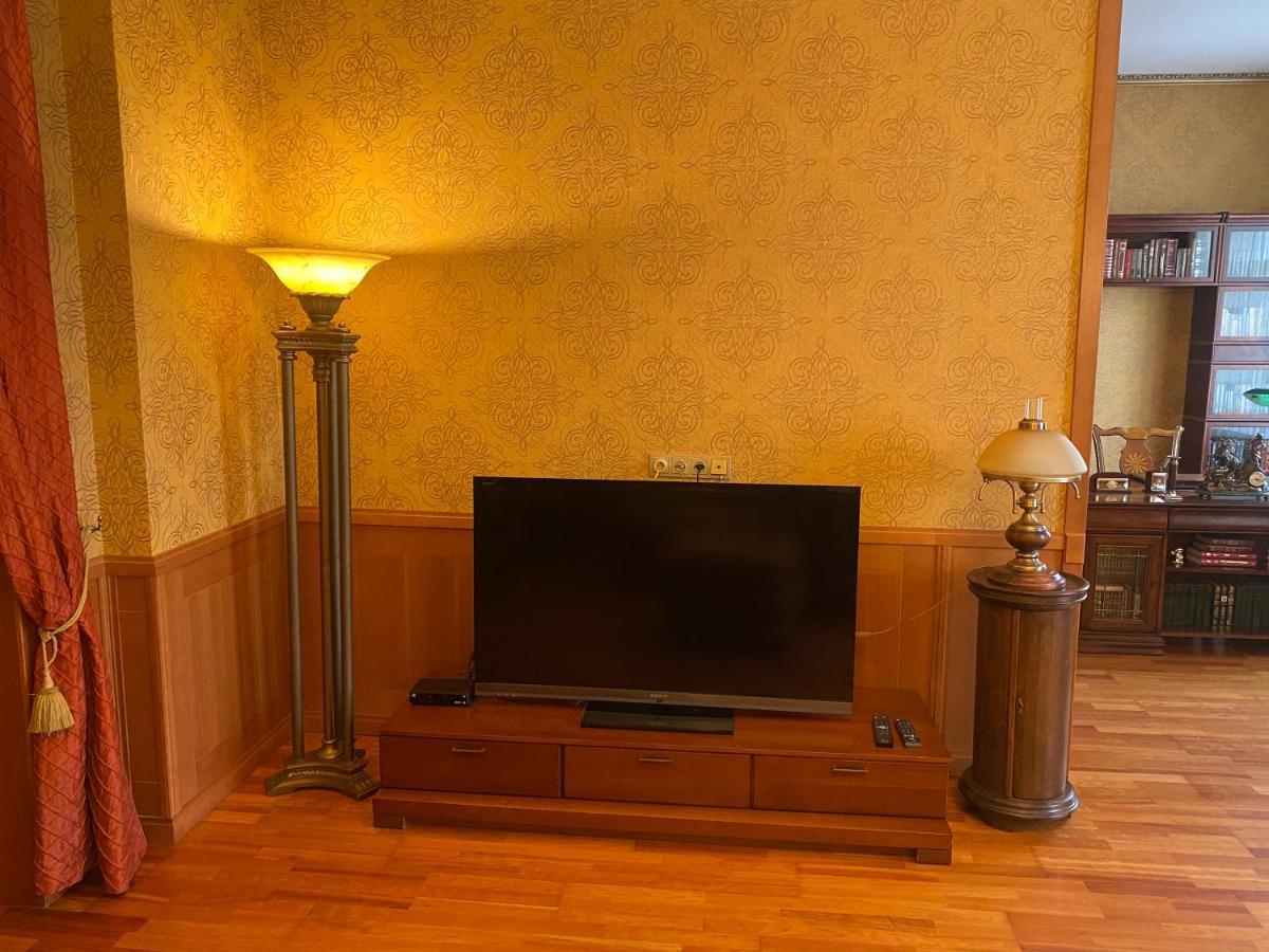 Old Town Apartment Near St Peters Basilica Riga Luaran gambar